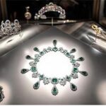 루브르 박물관 “보석 도난”… 경찰서 설치 요청